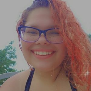 Meet your Posher, Kaitlyn